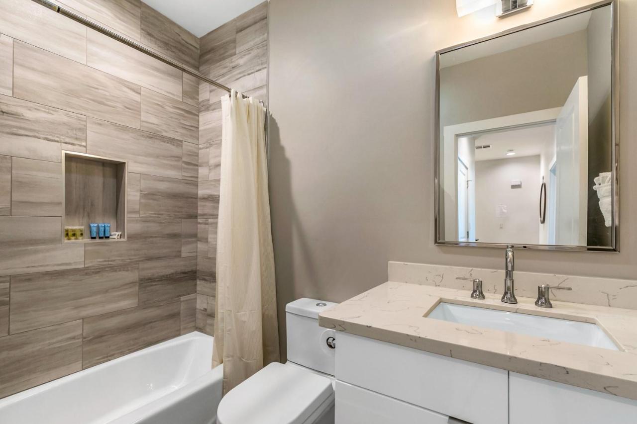 Modern 4Br Townhouse In Bienville Villas Новий Орлеан Екстер'єр фото